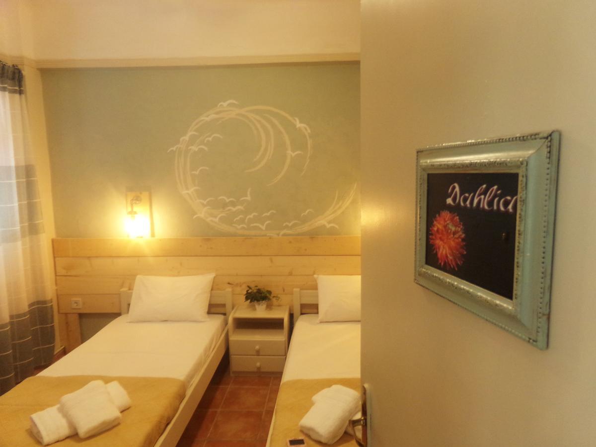 Leia Guest House Ermoupoli Exterior photo