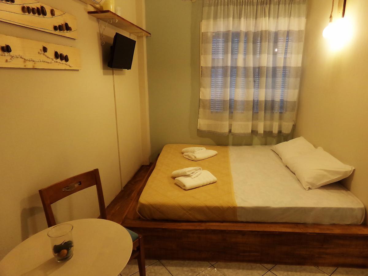 Leia Guest House Ermoupoli Exterior photo